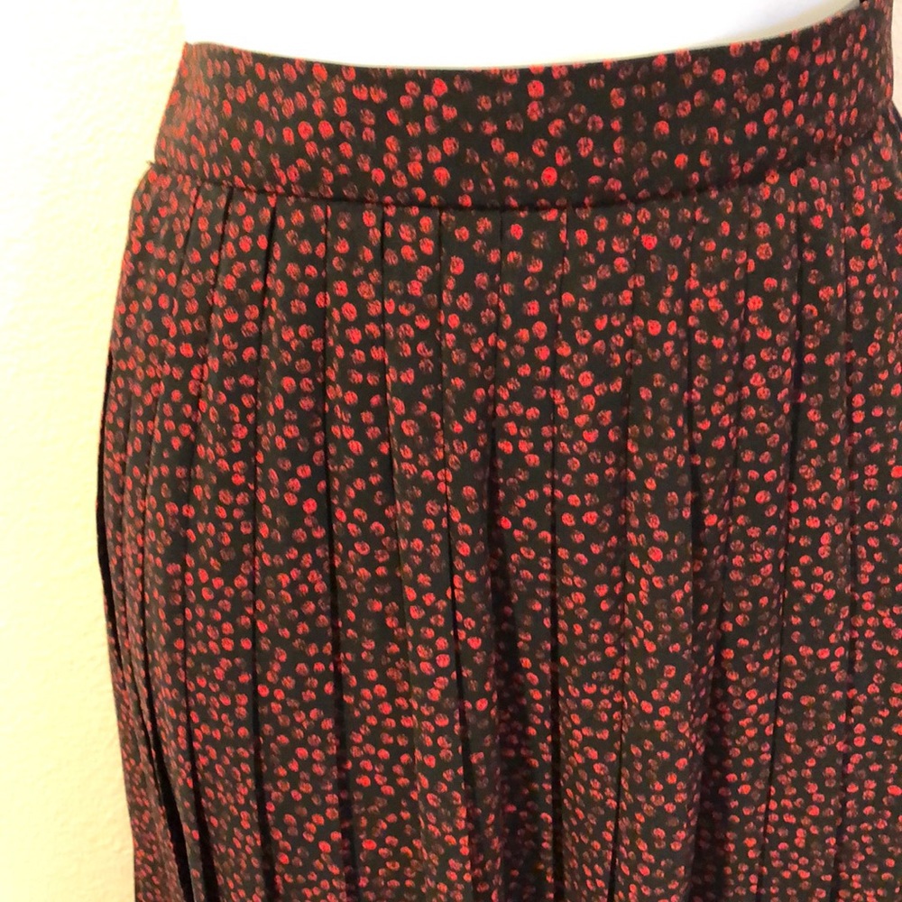 Vintage Long pleated skirt, size 10 (fits like 6)